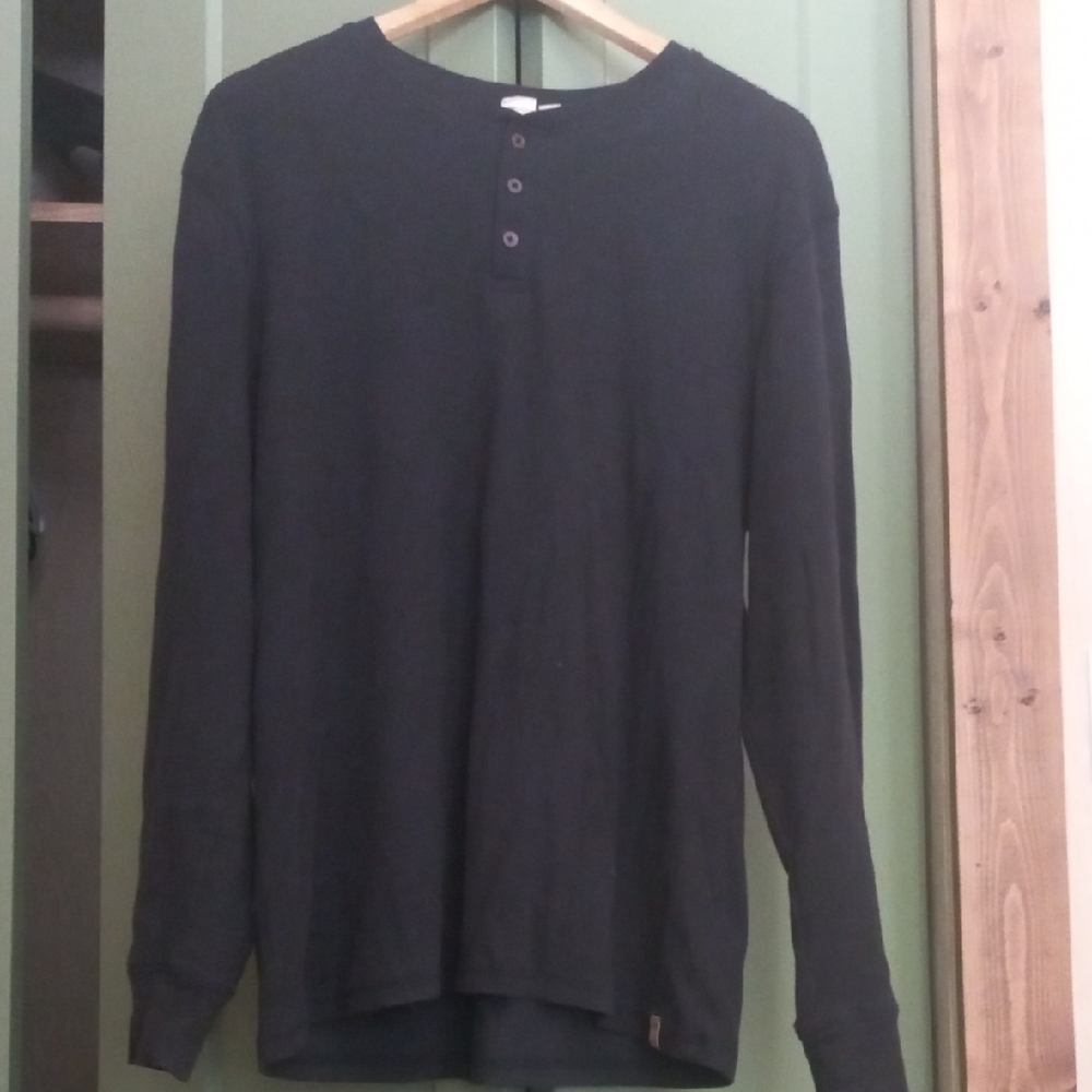 Tentree Organic Black Henley Waffle Longsleeve